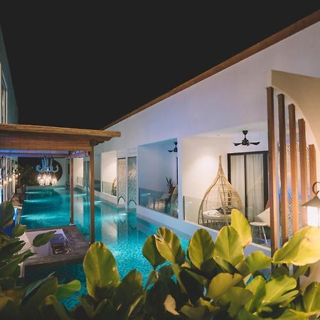 La Villa Langkawi - Private Pool Pantai Cenang Kültér fotó